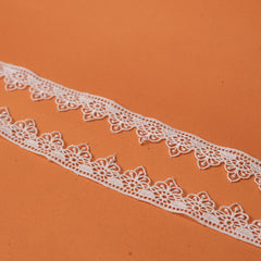 White lace 70